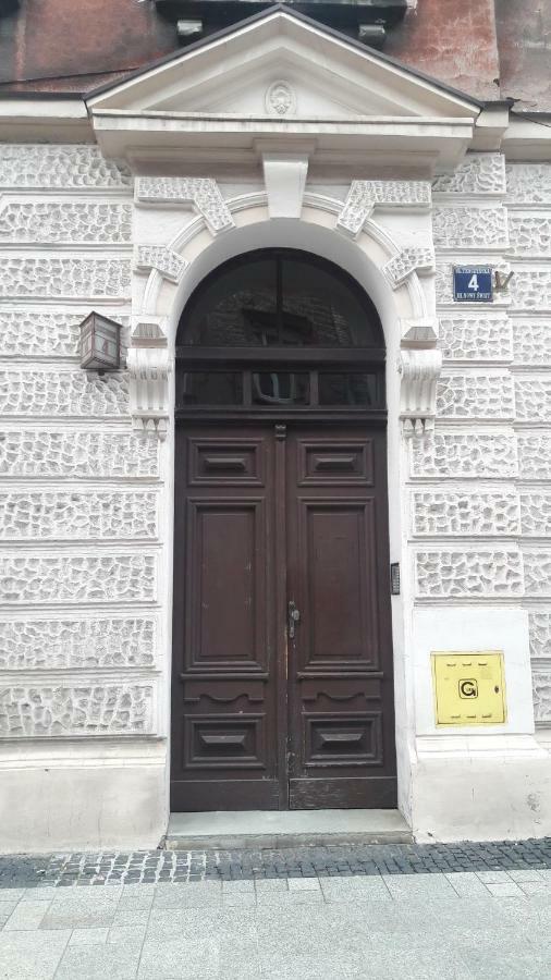 Tenczynska 4 B Starowka Aparts By Homeprime Krasków Eksteriør bilde